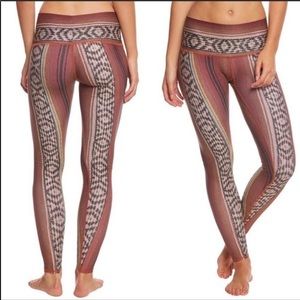 Teeki Bordertown Red Leggings (XS)